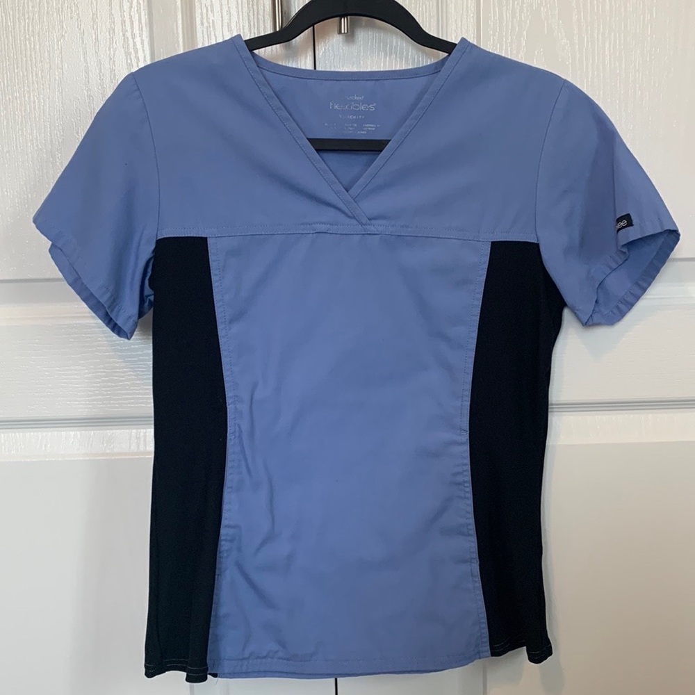 Cherokee Flexibles Scrub Top